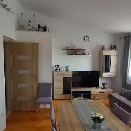 Olga Apartment