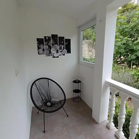 Olga Apartment *